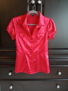 Size S Button Down Short Sleeve Blouse